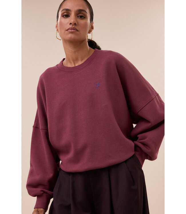 By Bar malyn logo sweater burgundy crush