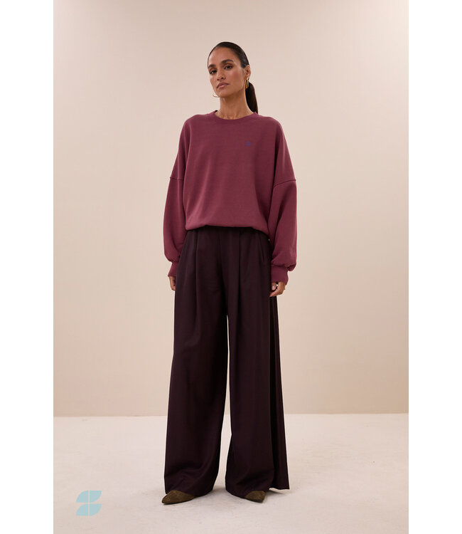 By Bar malyn logo sweater burgundy crush