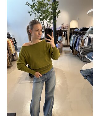 8PM Azalea Knitwear Avocado
