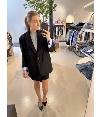 8PM Dew Jacket Black