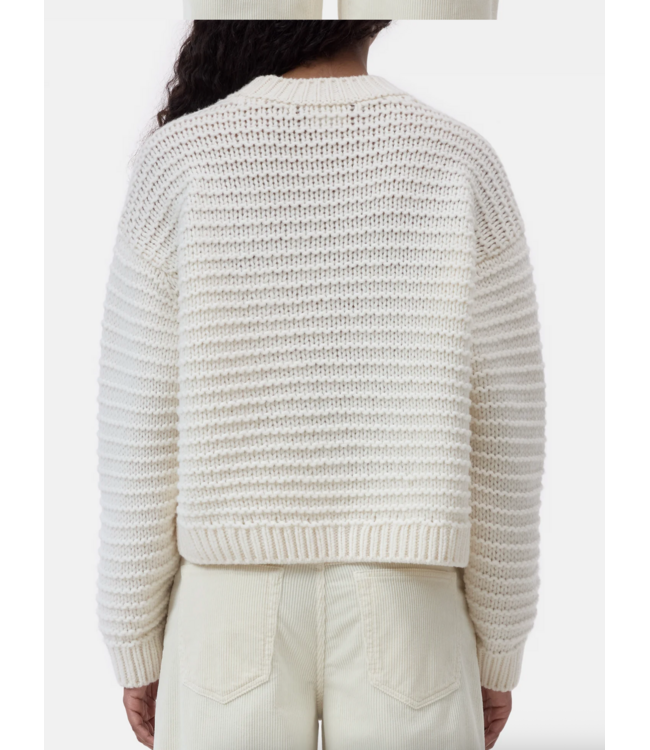 Closed Cewneck woll Pullover Ivory