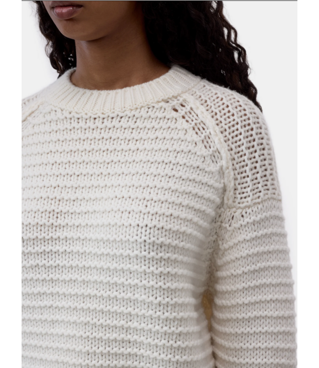 Closed Cewneck woll Pullover Ivory