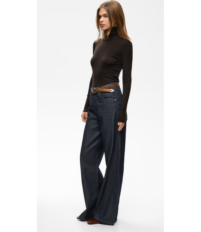 Gestuz GZninia longsleeve genache chocolatw brown