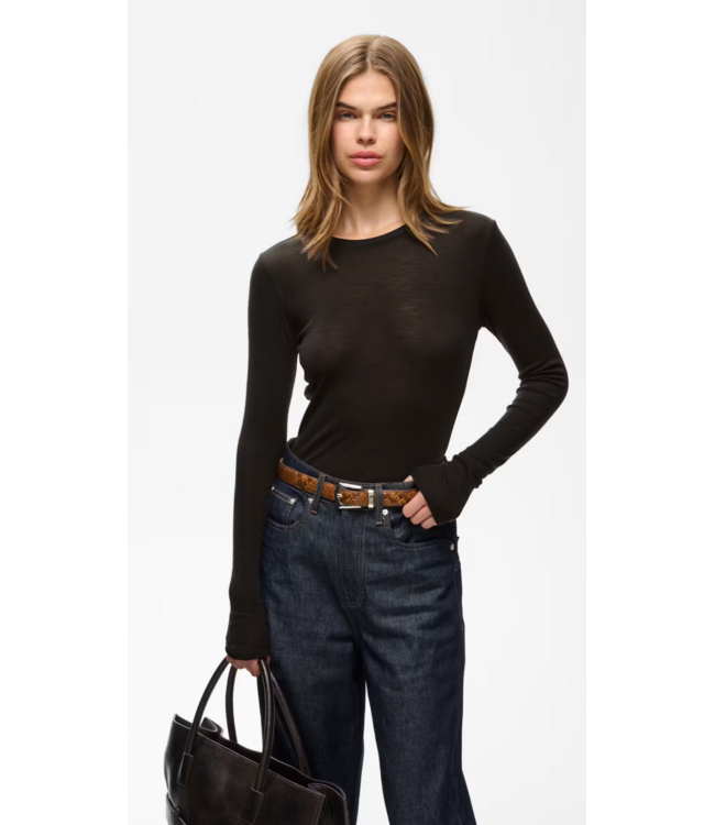Gestuz GZninia longsleeve chocolate brown roundneck