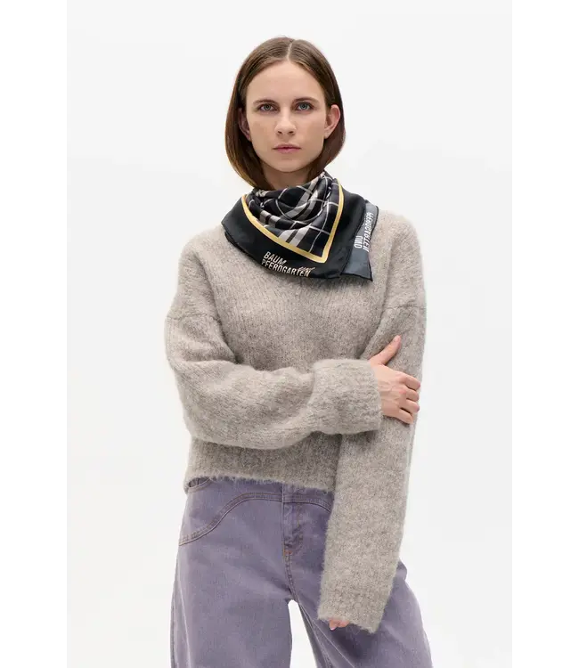 Baum und Pferdgarten Leah Scarf Grey Check