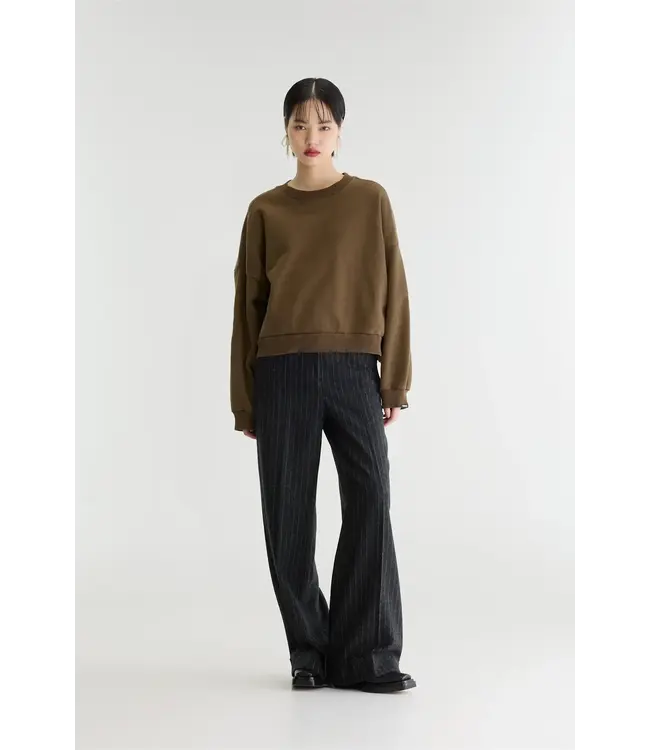 Bellerose Ferno boxy crewneck tiramisu