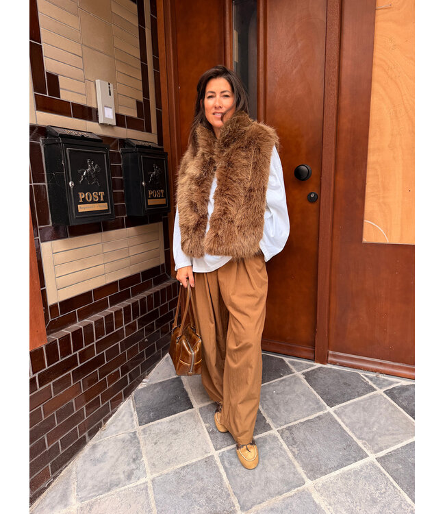 Alter Ego Gill faux fur gilet blonde