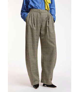 Essentiel Antwerp Karol Checked Pants Brown Sugar
