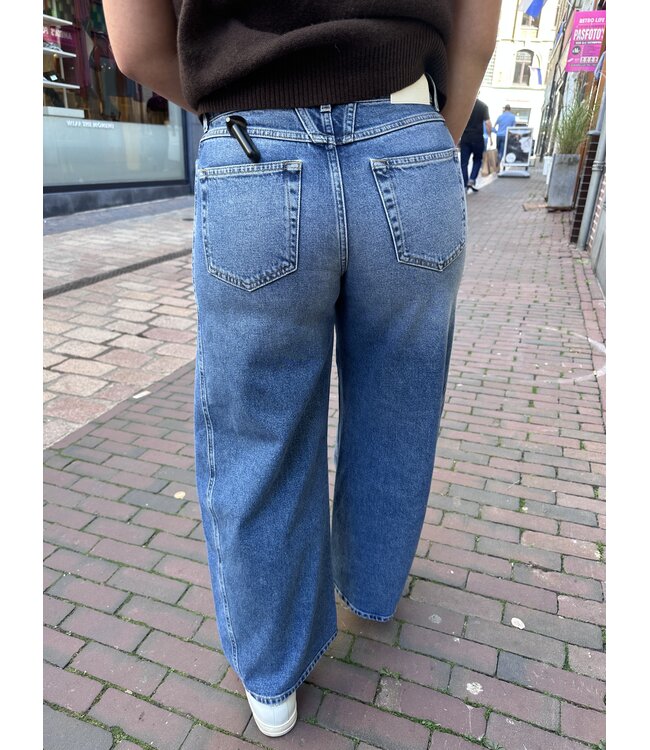Closed Tori-X Jeans MBL 05A
