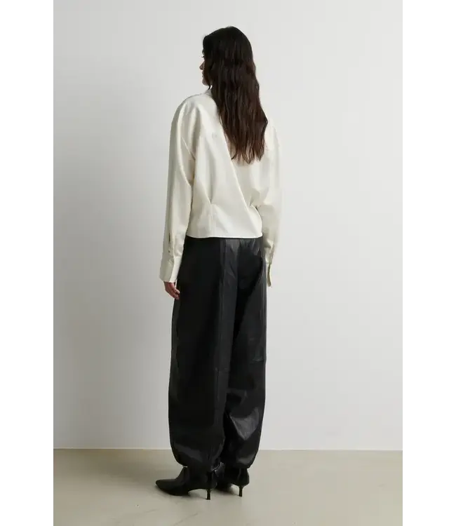 Second Female Opala shirt birch