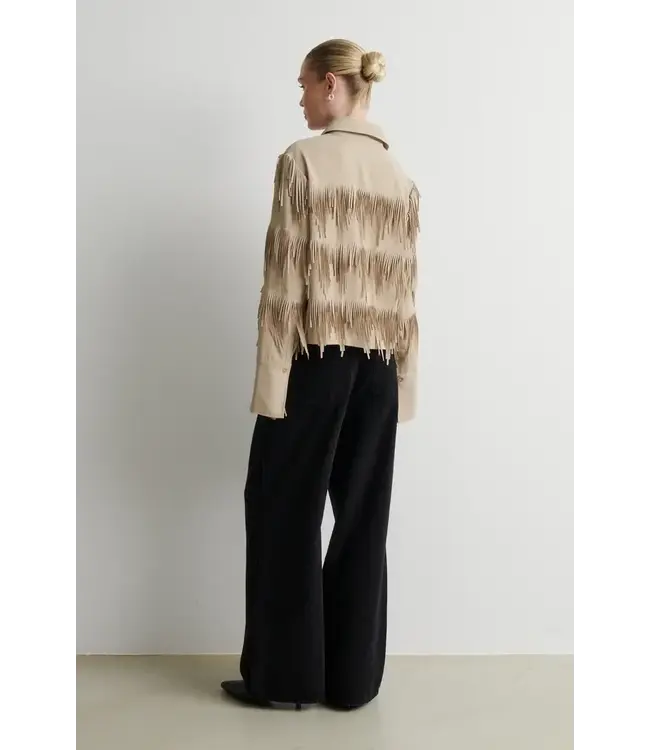 Second Female Dancing cropped shirt chinchilla