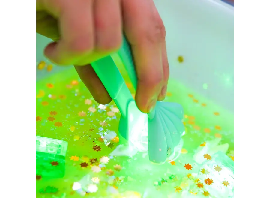 Light up character - green Pippa
