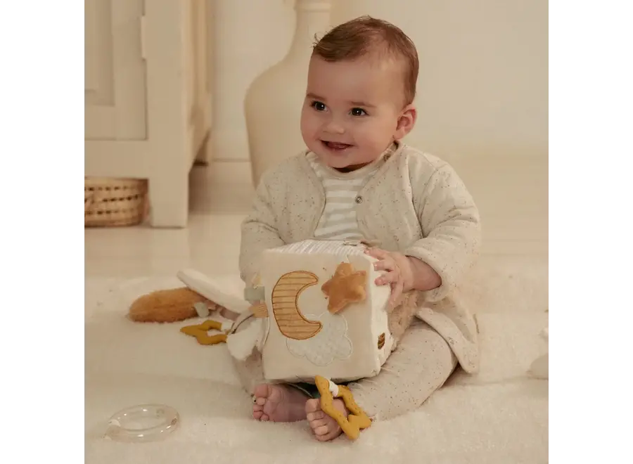 Activiteitenkubus - Newborn naturals