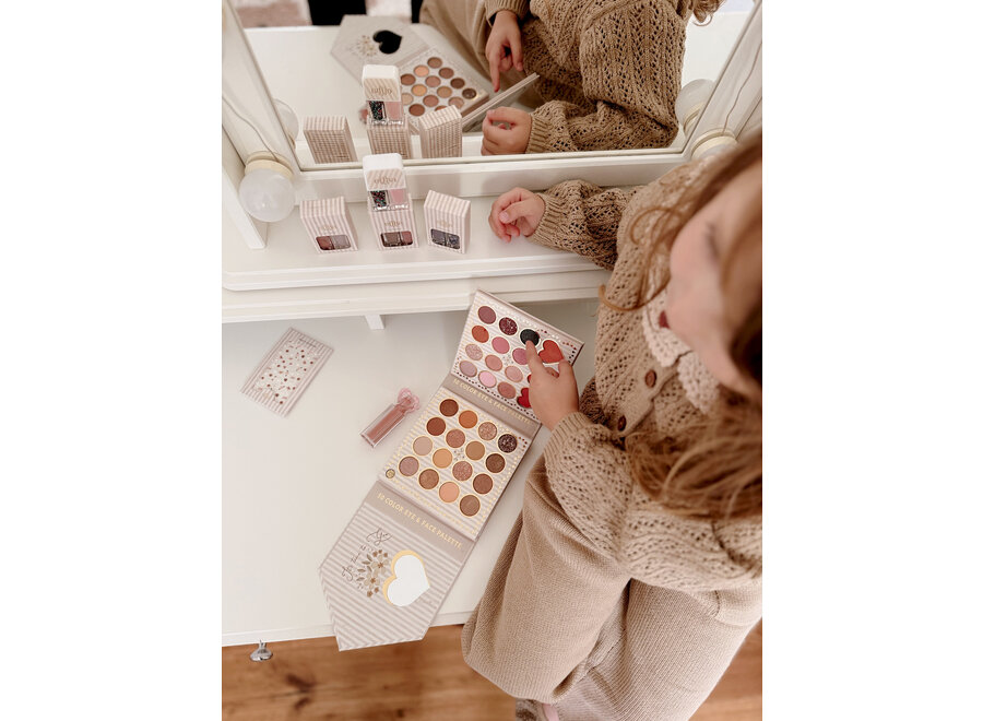 Mon cherié - My first make up