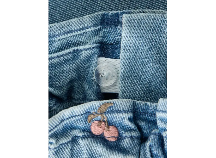 Deva loose embroidery jeans - Cherry