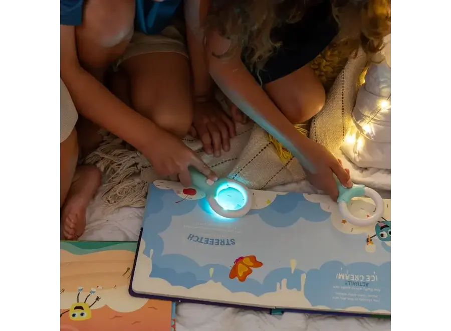 Glo pals book - Light Blair