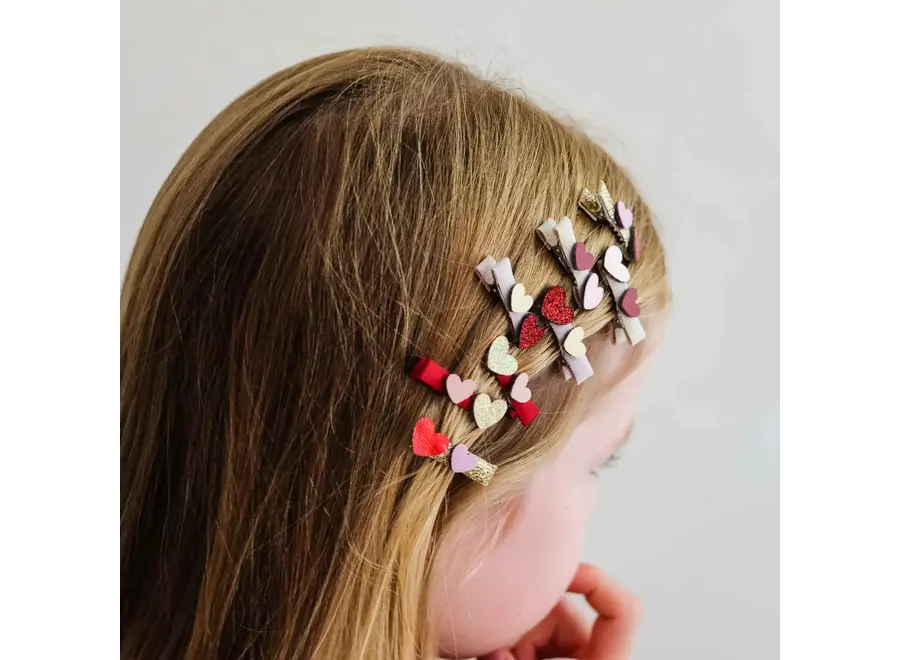 Teeny weeny heart salon hear clips