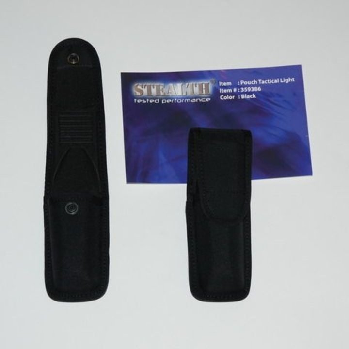 Tactical light pouch