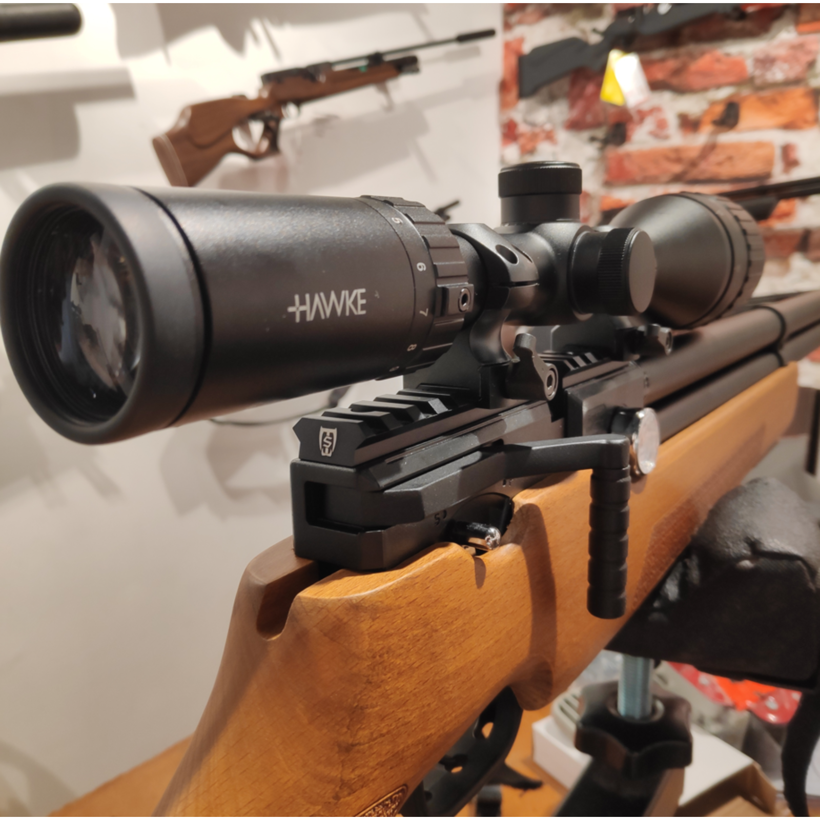 Saber Tactical Picatinny rails voor Air Venturi Avenger