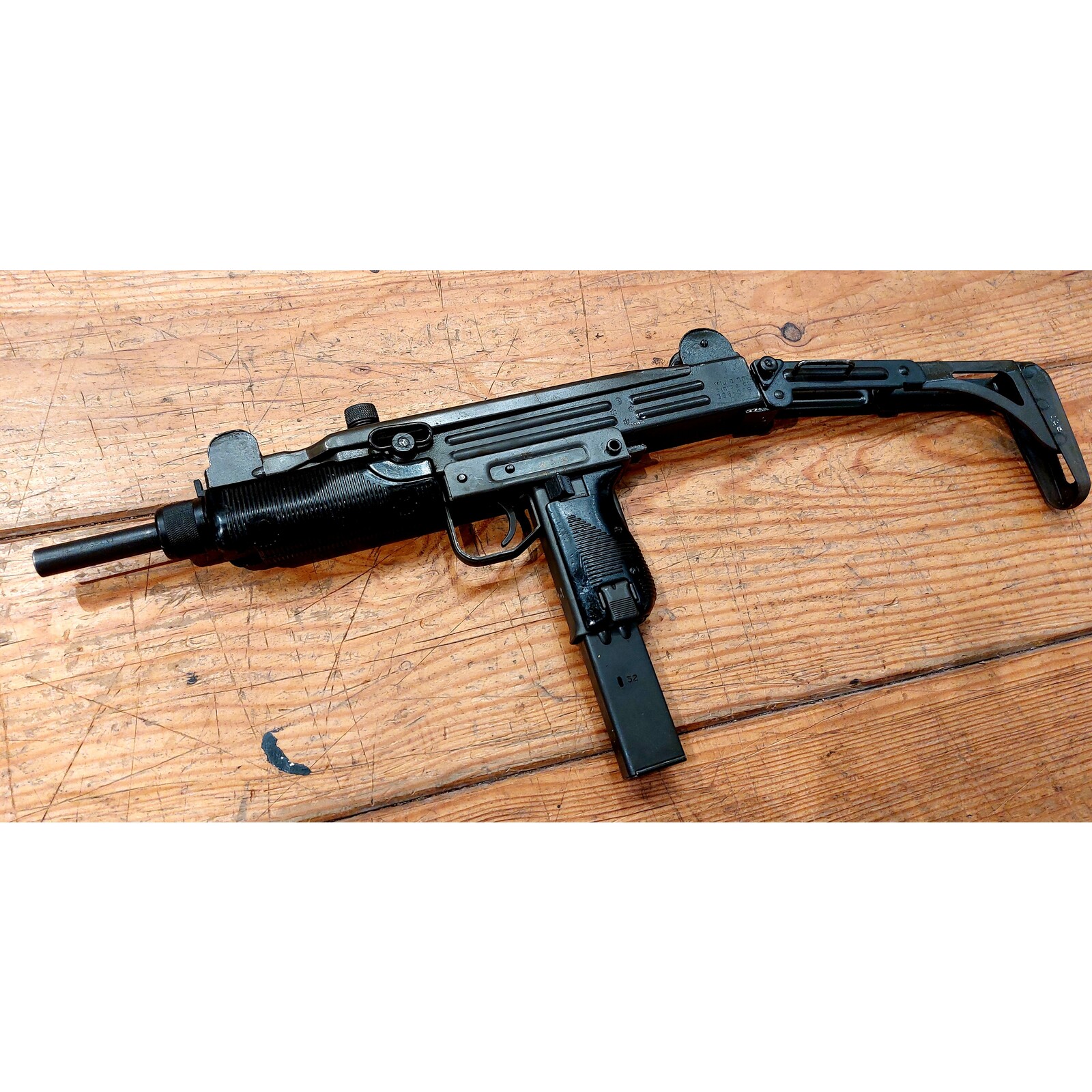 Onklaar Gemaakte Uzi Pistoolmitrailleur