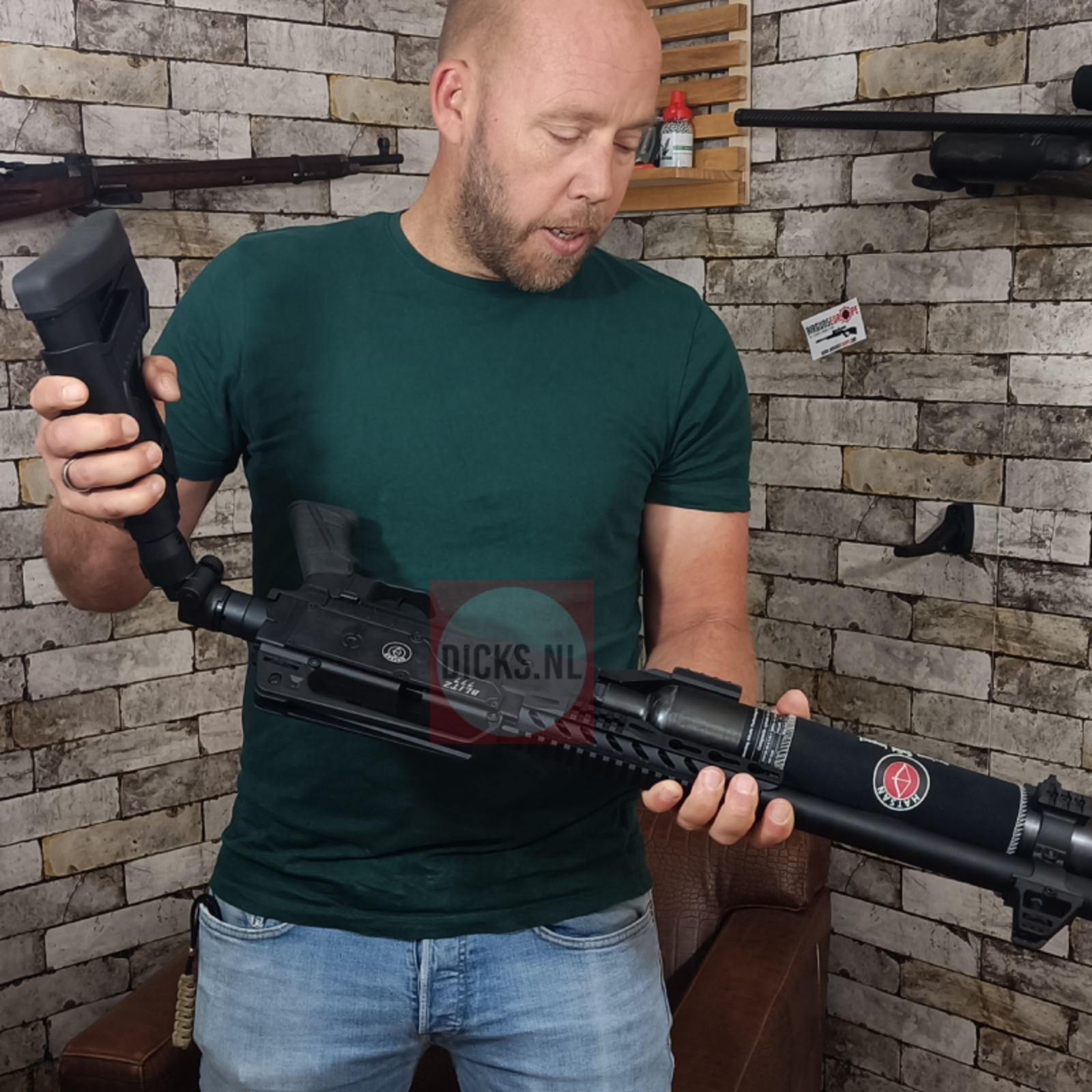 Hatsan Hatsan Blitz 777 Semi- & Volautomatisch Persluchtgeweer