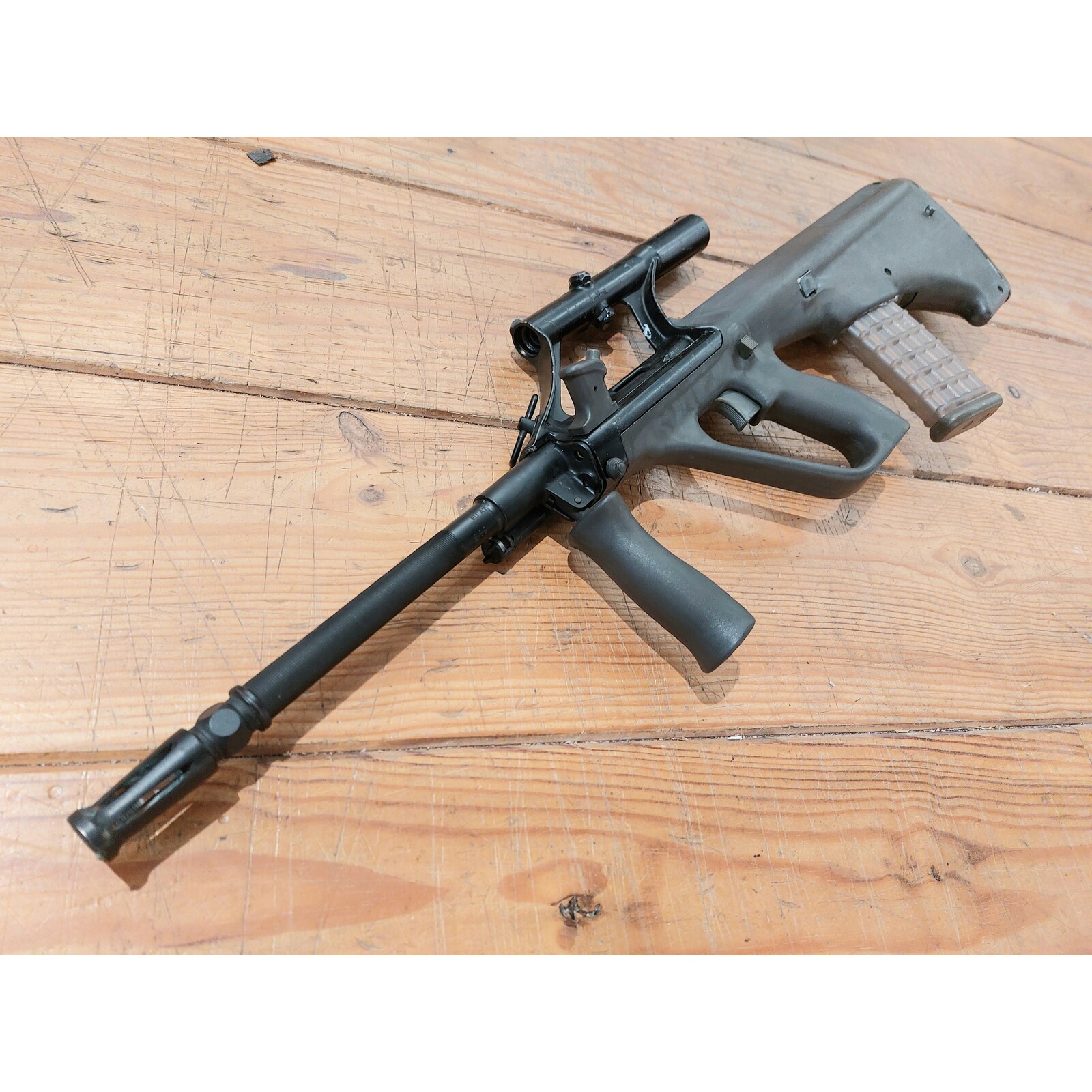 Steyr Onklaargemaakte Steyr Aug A1