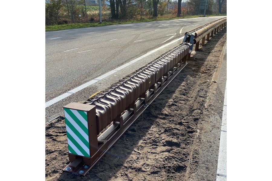 endterminal-crash-cushion-ermes-t4-traffic-safety-systems