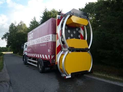 Scorpion Truck Mounted Attenuator - Botsabsorber