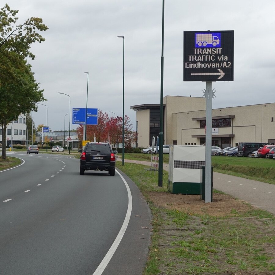 Roadside VMS Roadside VMS
