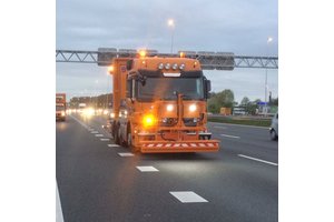 Rumble Strip Pick & Place Machine Rumble Strip Pick & Place Machine