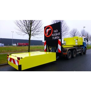 Container Truck Mounted Attenuato 100K