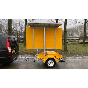 Solar VMS Trailer with 5 color LED display Solar VMS Trailer with 5 color LED display