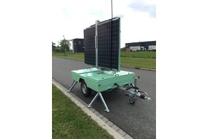 Solar Tekstkar - Full Color LED display (80x80) Solar Tekstkar - Full Color LED display (80x80)
