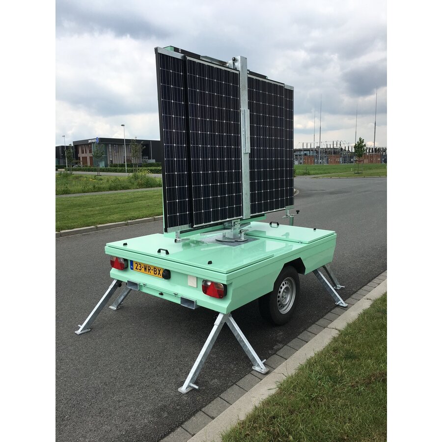 Solar Tekstkar - Full Color LED display (80x80) Solar Tekstkar - Full Color LED display (80x80)