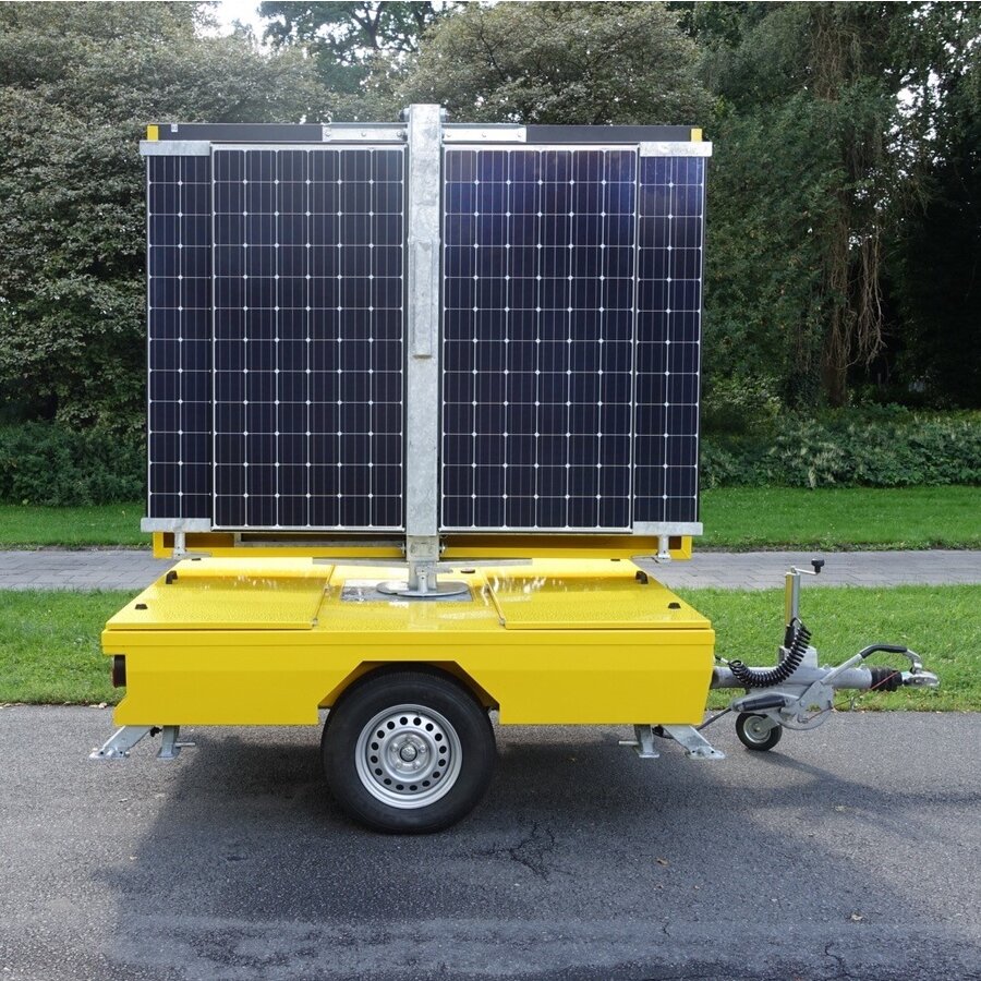 Solar VMS - Full color LED display (112x80) Solar VMS - Full color LED display (112x80)