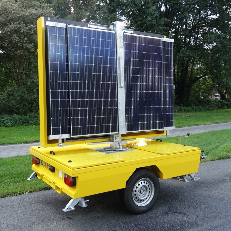 Solar VMS - Full color LED display (112x80) Solar VMS - Full color LED display (112x80)