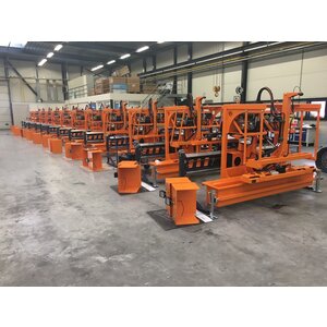 Rumble Strip Pick & Place Machine Rumble Strip Pick & Place Machine