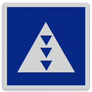 Shipping sign E.5.7 - Berths for pushed vessels with three cones