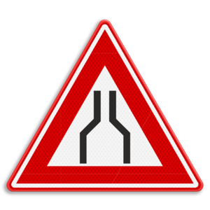 Traffic sign RVV J17 - Road narrows ahead