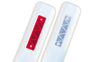 Delineator reflector white 18 x 4 cm. Delineator reflector white 18 x 4 cm.