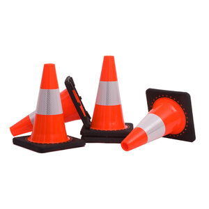 Verkeerskegel 30 cm met reflectieband klasse 2 TSS™ series Verkeerskegel 30 cm met reflectieband klasse 2