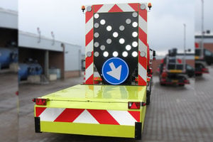 Truck Mounted Attenuator 100K Truck Mounted Attenuator 100K