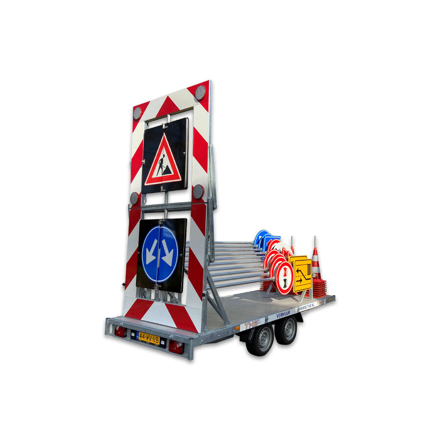 Traffic equipment trailer