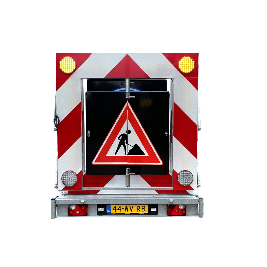 Traffic equipment trailer Traffic equipment trailer