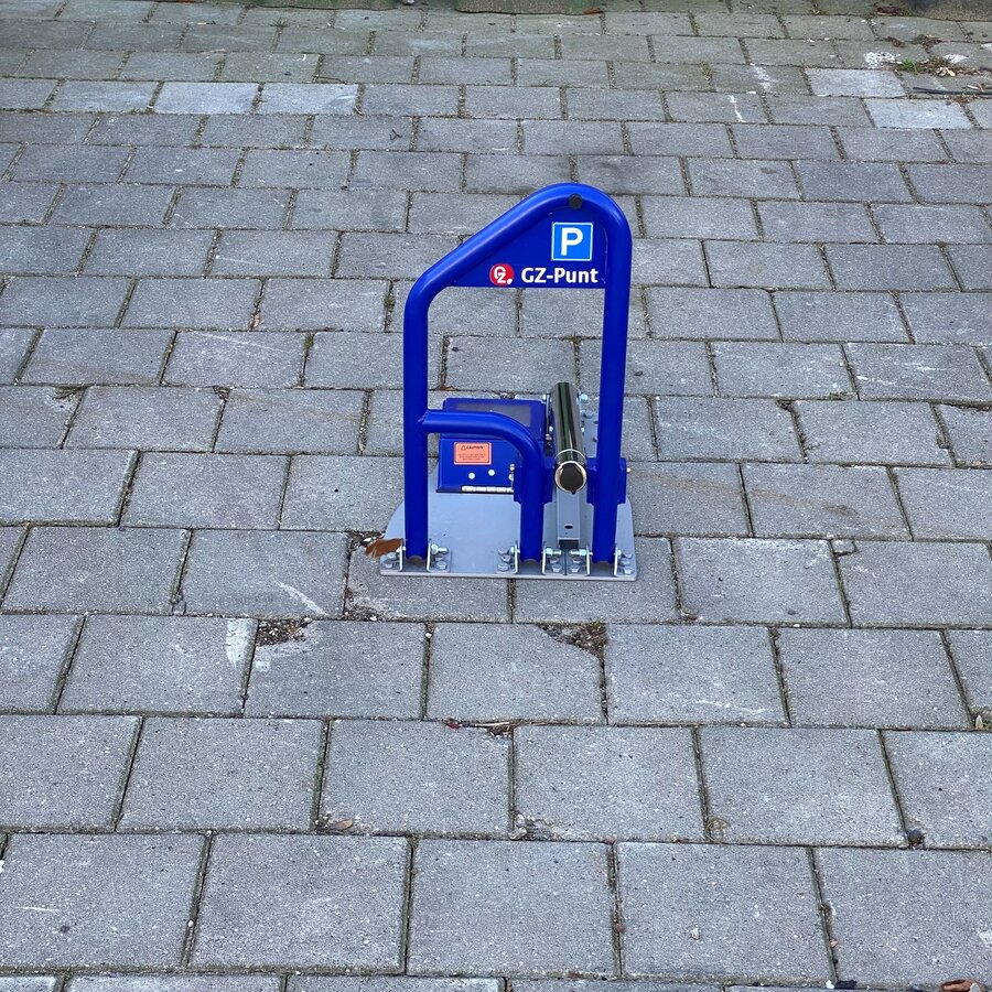 Parklio Automatische Parkeerbeugel - App bediening - Solar Parklio Automatische Parkeerbeugel - App bediening - Solar