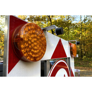 Multivolt LED Lamp Ø200 mm 12/24 VDC amber
