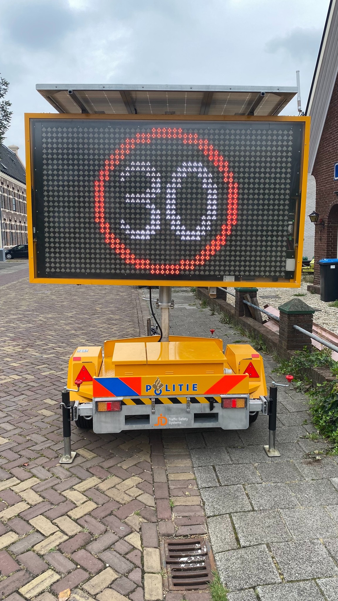 Radar Snelheidsdisplay op Tekstkar