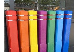 Recycled plastic diamand head post colored Recycled plastic diamand head post colored