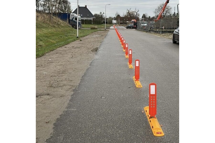 Rijbaangeleider lang  55 cm hoog