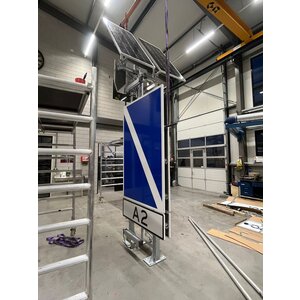 Scheepvaartbord E.11 - Einde van een verbod of een gebod geldend voor één richting of einde van een beperking Scheepvaartbord E.11 - Einde van een verbod of een gebod geldend voor één richting of einde van een beperking